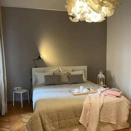 Danube View In Center-prime Location Apartment Budapest