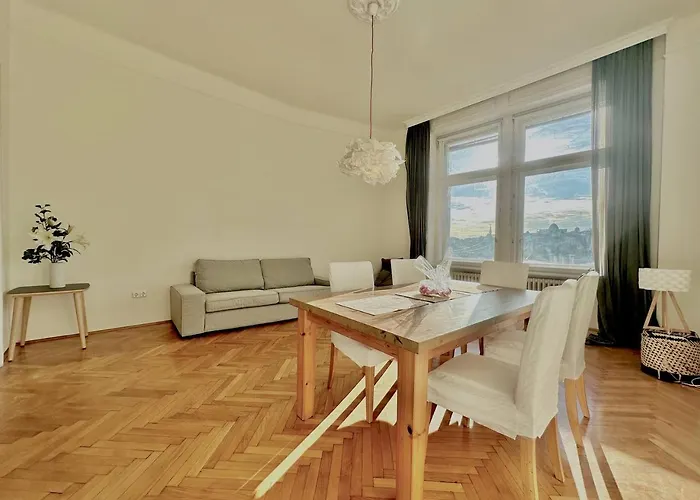 Danube View In Center-prime Location Appartamento